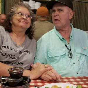 Meet your Posher, Cynthia